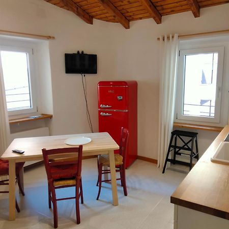 Casa Storta - Cycle Garage Con Biciclette Villa Pisogne Eksteriør bilde