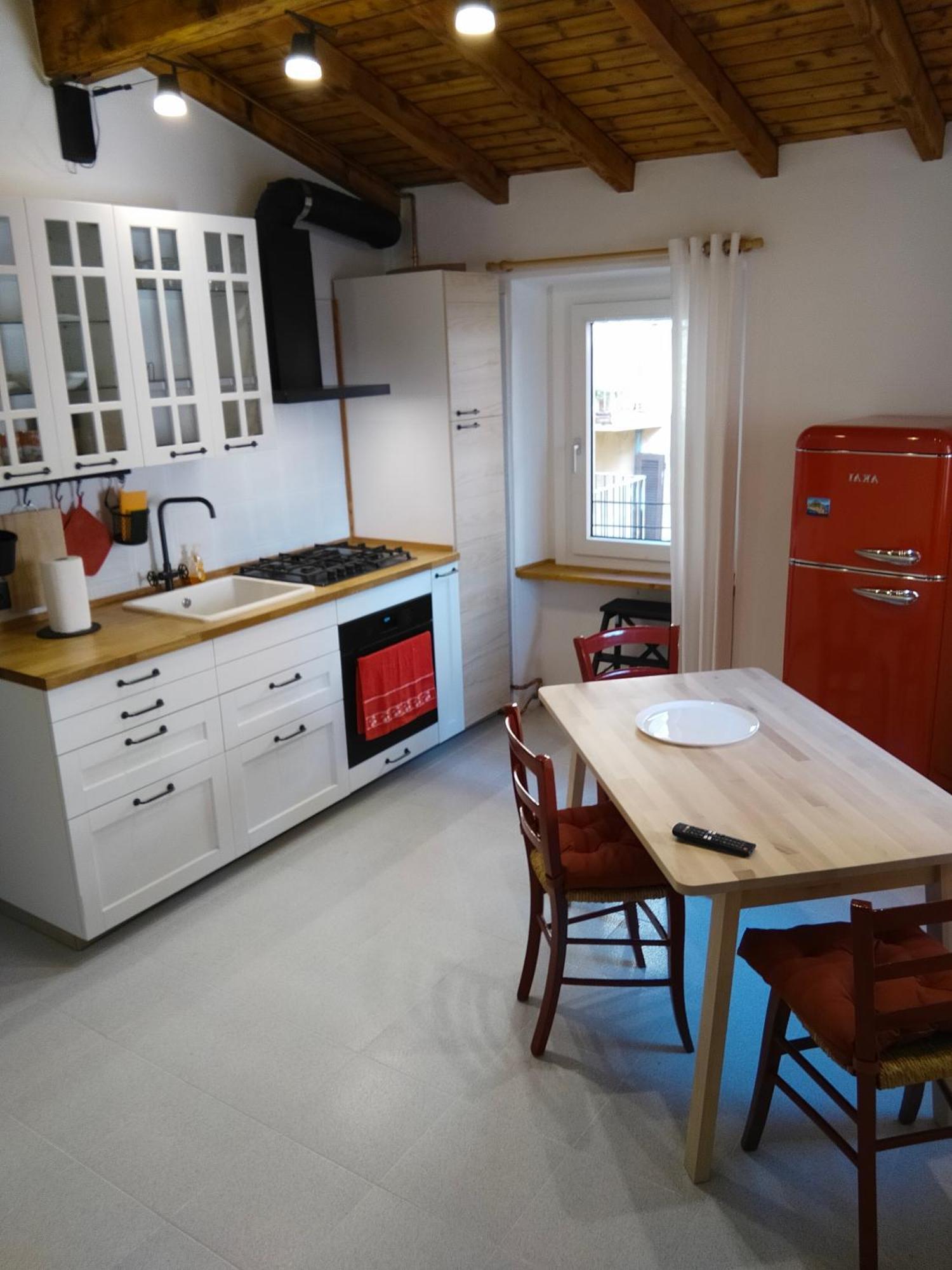 Casa Storta - Cycle Garage Con Biciclette Villa Pisogne Eksteriør bilde